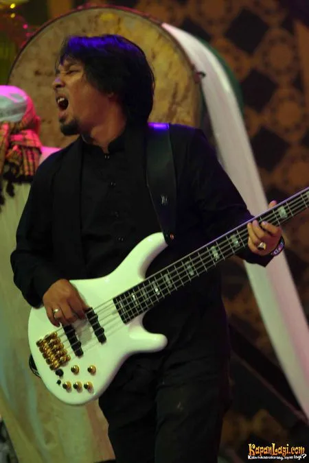 Foto Makki Ungu