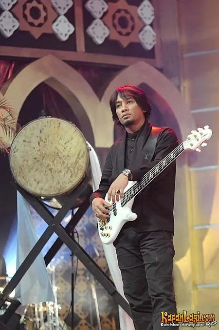 Foto Makki Ungu