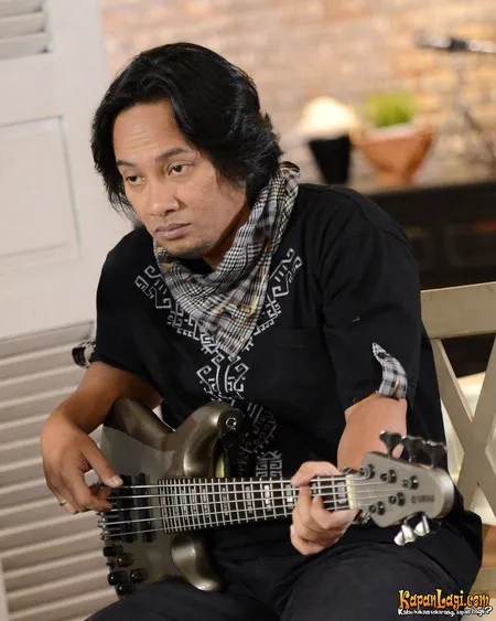 Foto Makki Ungu