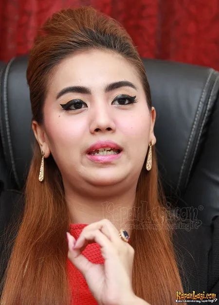 Foto Mama Ella