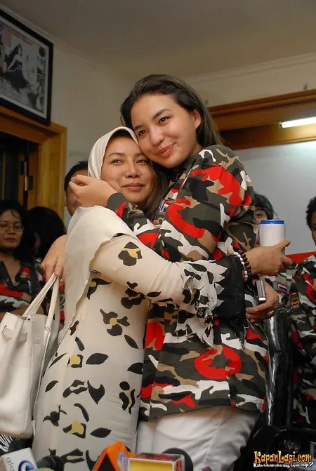 Foto Manohara Odelia Pinot
