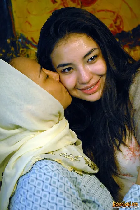 Foto Manohara Odelia Pinot