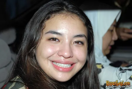Foto Manohara Odelia Pinot