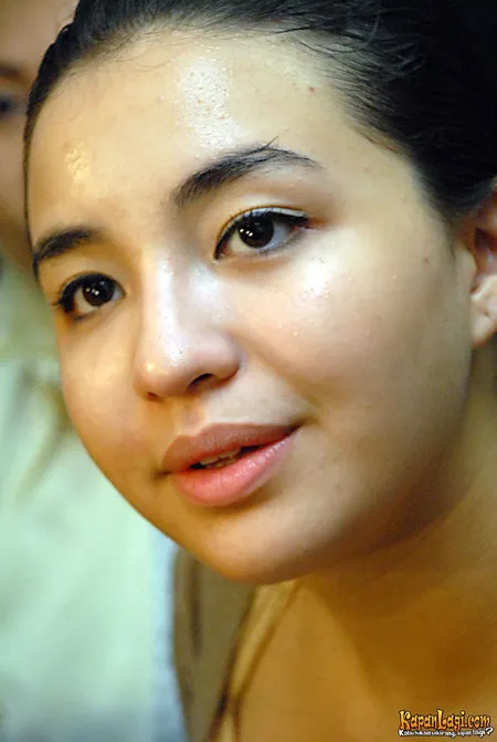 Foto Manohara Odelia Pinot