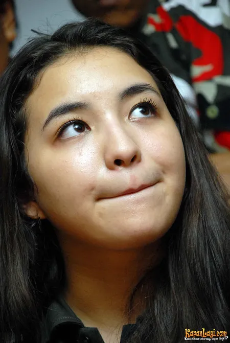 Foto Manohara Odelia Pinot