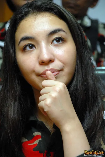 Foto Manohara Odelia Pinot