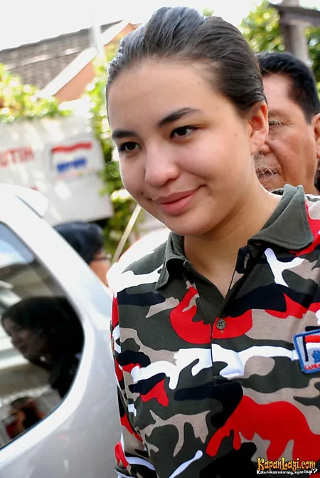 Foto Manohara Odelia Pinot