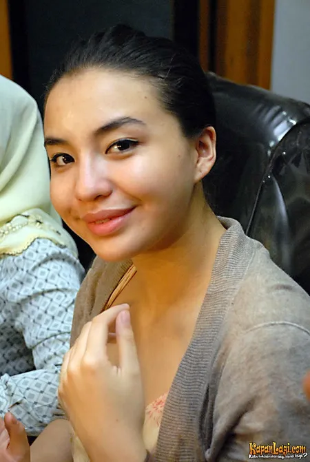 Foto Manohara Odelia Pinot