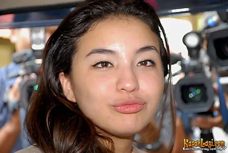 Foto Manohara Odelia Pinot
