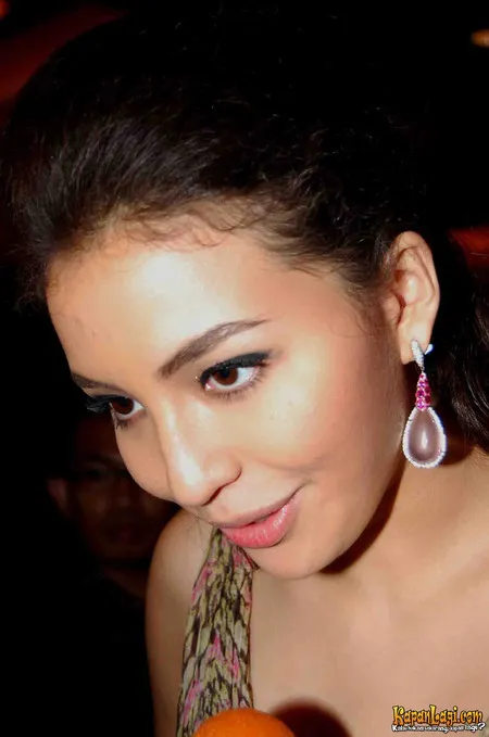 Foto Manohara Odelia Pinot