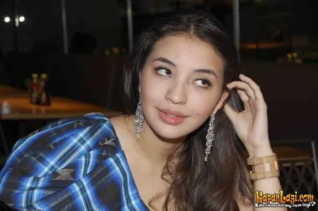 Foto Manohara Odelia Pinot
