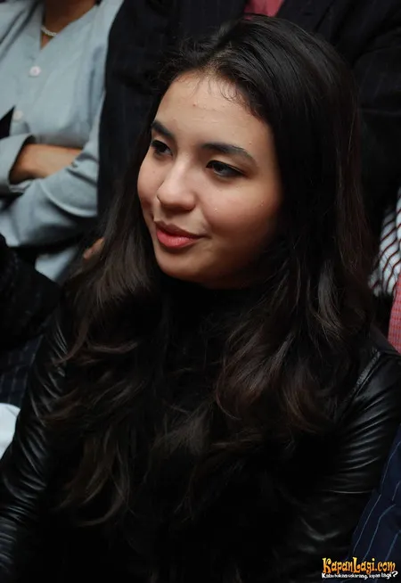 Foto Manohara Odelia Pinot