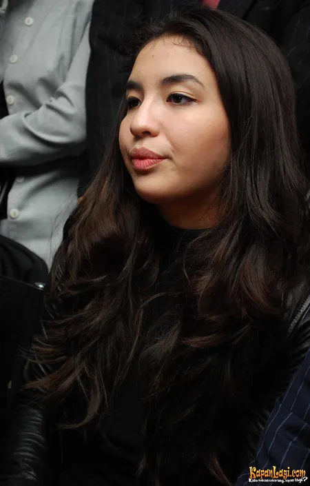 Foto Manohara Odelia Pinot