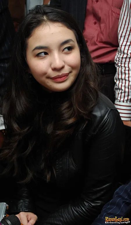 Foto Manohara Odelia Pinot