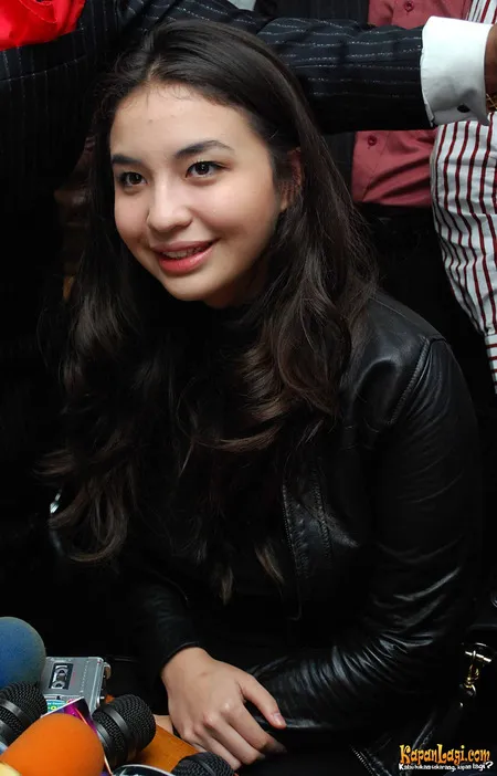 Foto Manohara Odelia Pinot