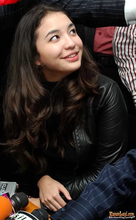 Foto Manohara Odelia Pinot