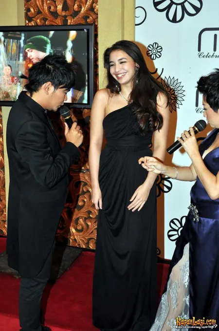 Foto Manohara Odelia Pinot