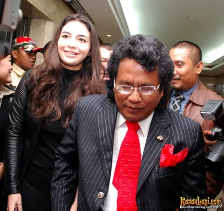 Foto Manohara Odelia Pinot