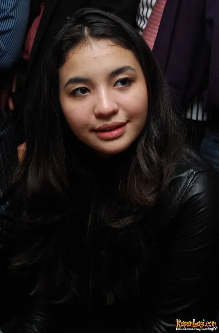 Foto Manohara Odelia Pinot