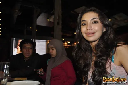 Foto Manohara Odelia Pinot