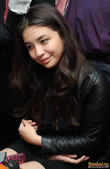 Foto Manohara Odelia Pinot