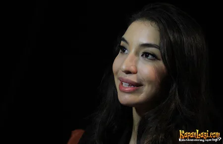 Foto Manohara Odelia Pinot