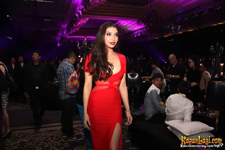 Foto Manohara Odelia Pinot