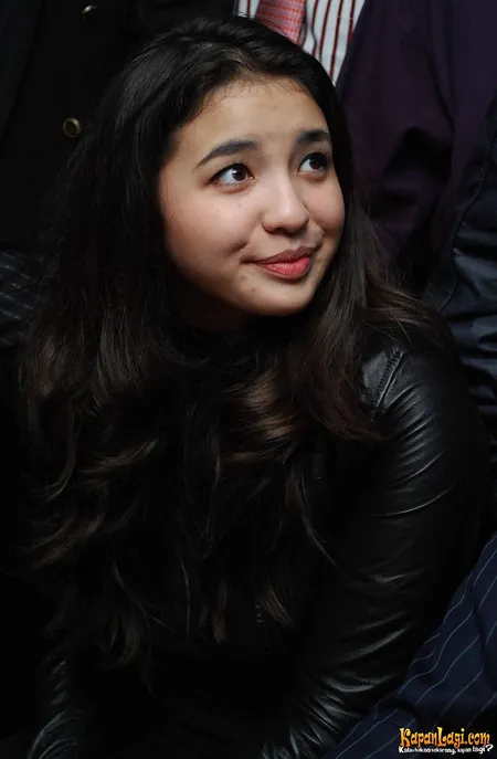 Foto Manohara Odelia Pinot