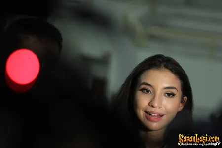 Foto Manohara Odelia Pinot