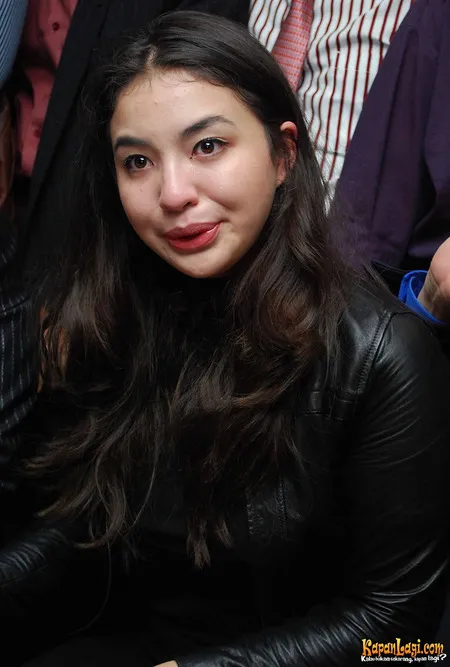 Foto Manohara Odelia Pinot