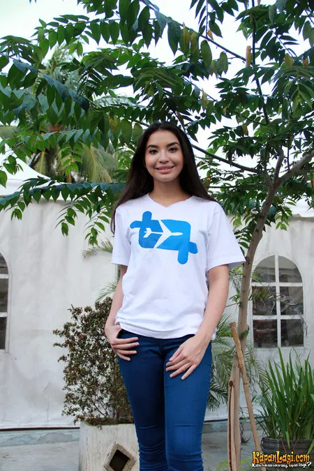 Foto Manohara Odelia Pinot