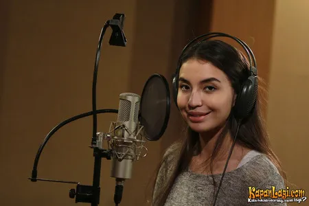 Foto Manohara Odelia Pinot