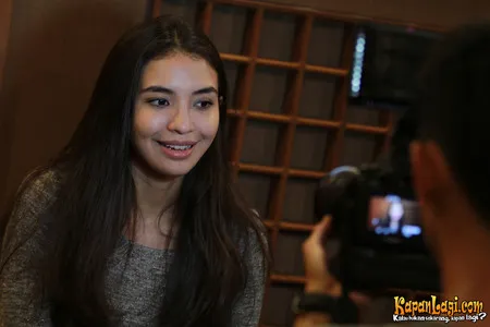 Foto Manohara Odelia Pinot