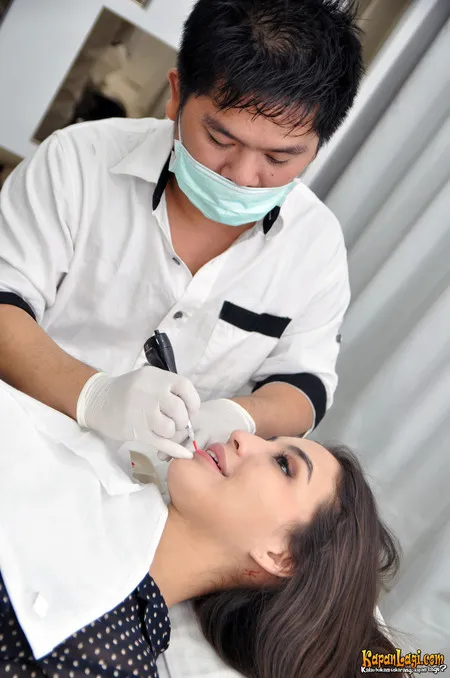 Foto Manohara Odelia Pinot