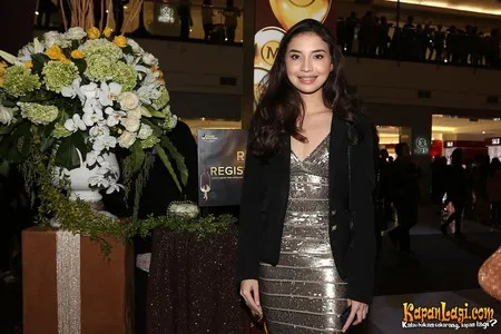 Foto Manohara Odelia Pinot