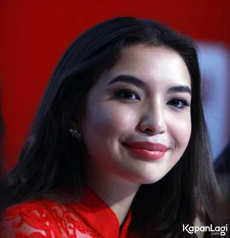 Foto Manohara Odelia Pinot