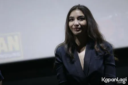 Foto Manohara Odelia Pinot