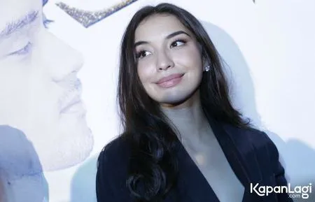 Foto Manohara Odelia Pinot