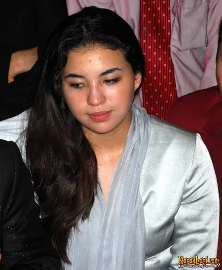 Foto Manohara Odelia Pinot