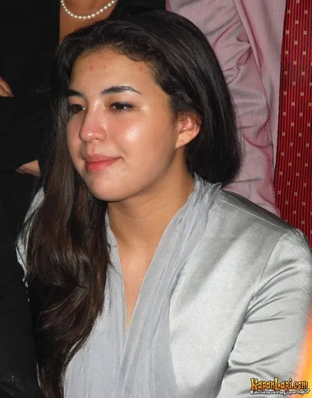 Foto Manohara Odelia Pinot