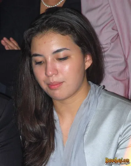 Foto Manohara Odelia Pinot