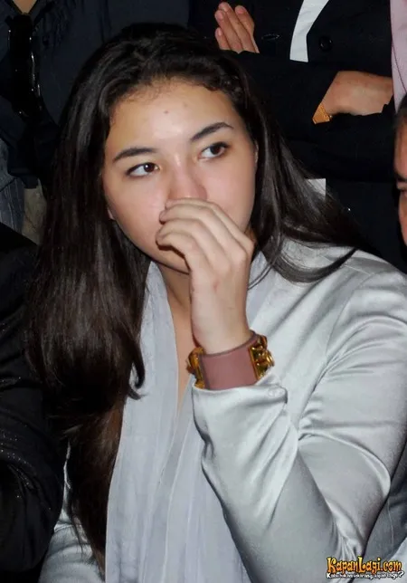 Foto Manohara Odelia Pinot