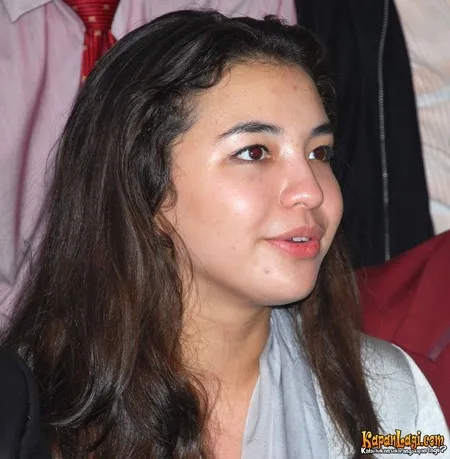 Foto Manohara Odelia Pinot