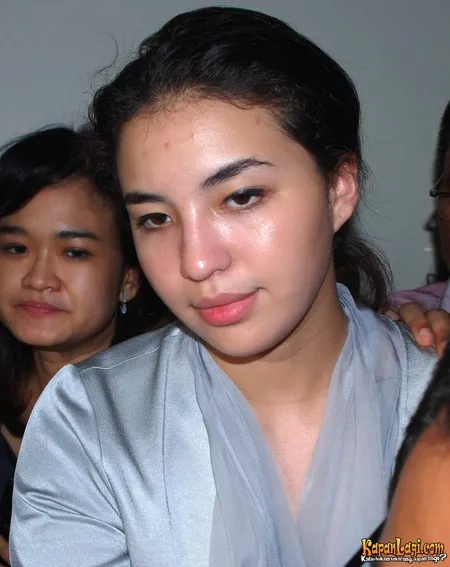 Foto Manohara Odelia Pinot