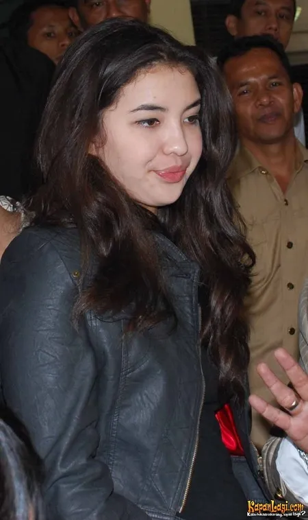 Foto Manohara Odelia Pinot