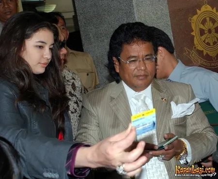 Foto Manohara Odelia Pinot