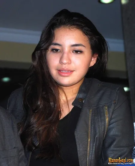 Foto Manohara Odelia Pinot