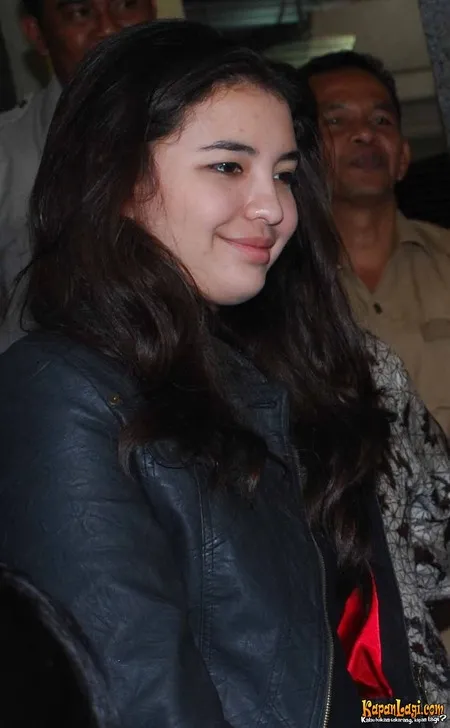 Foto Manohara Odelia Pinot