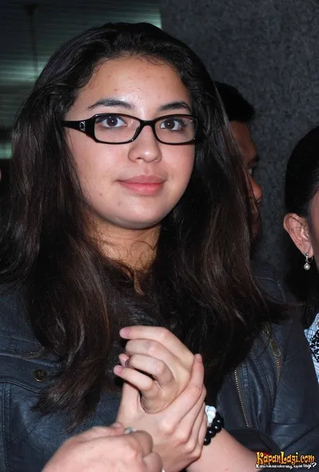 Foto Manohara Odelia Pinot