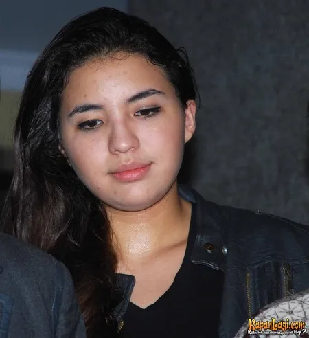 Foto Manohara Odelia Pinot